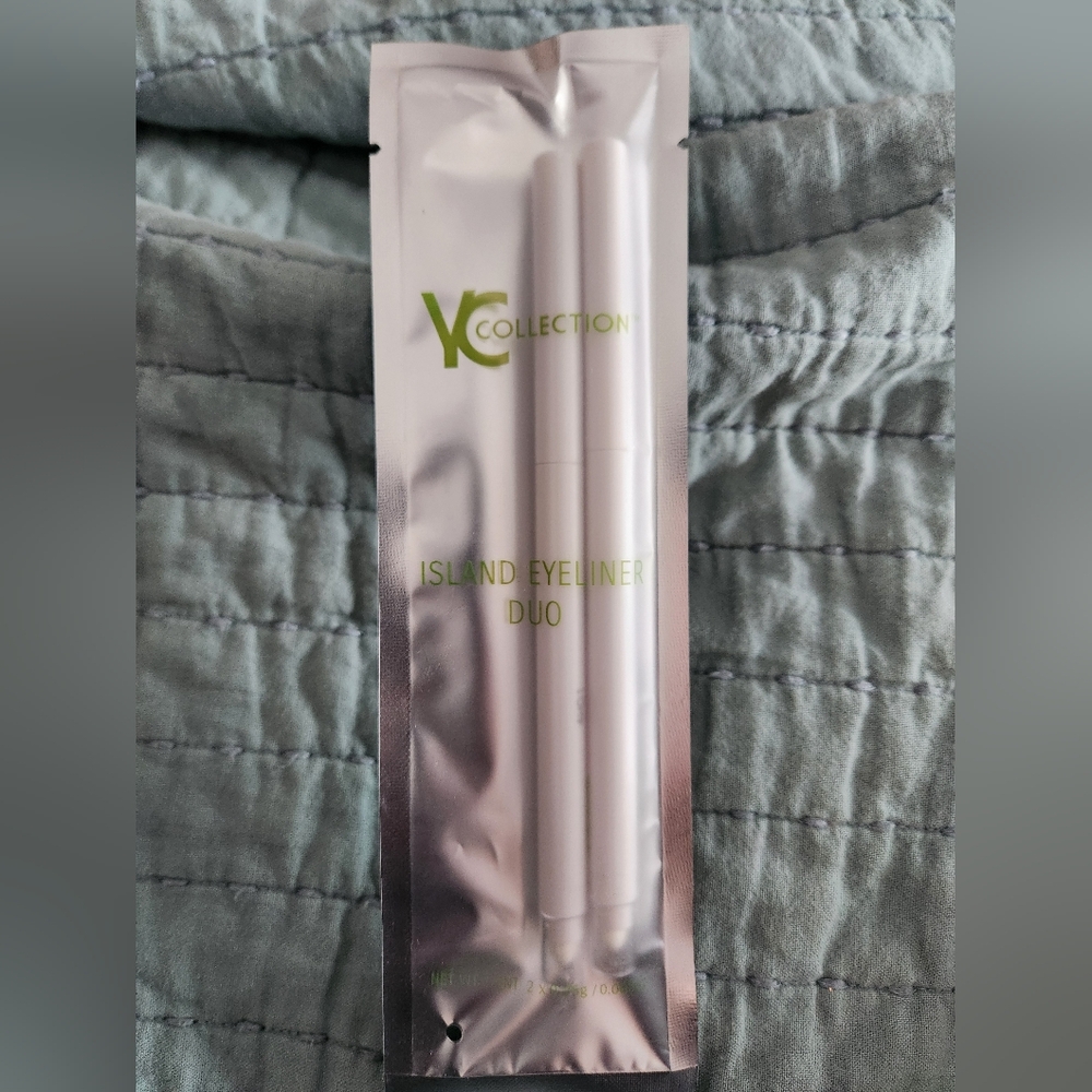 YC Collection Island Eyeliner Duo